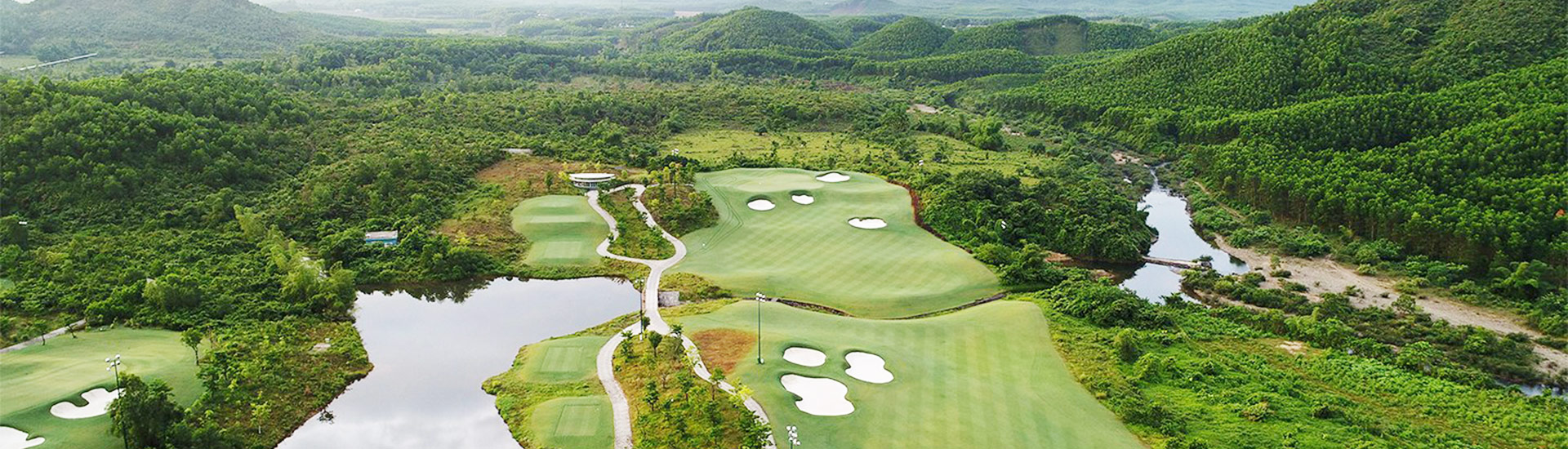Sân Golf Ba Na Hills