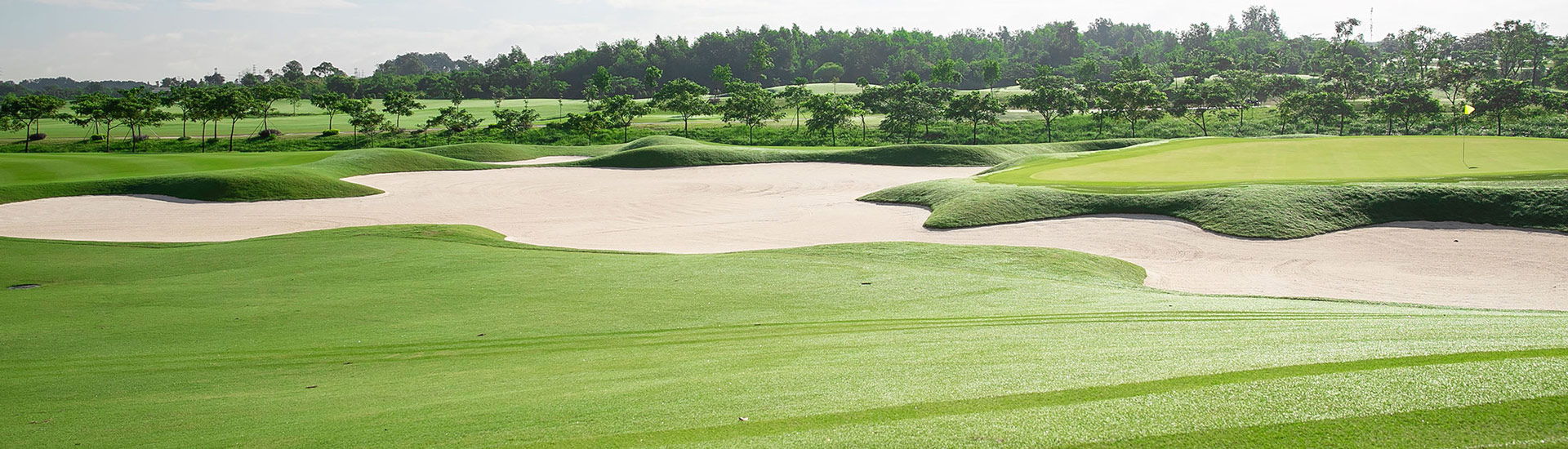 Sân Golf Harmonie Golf Park