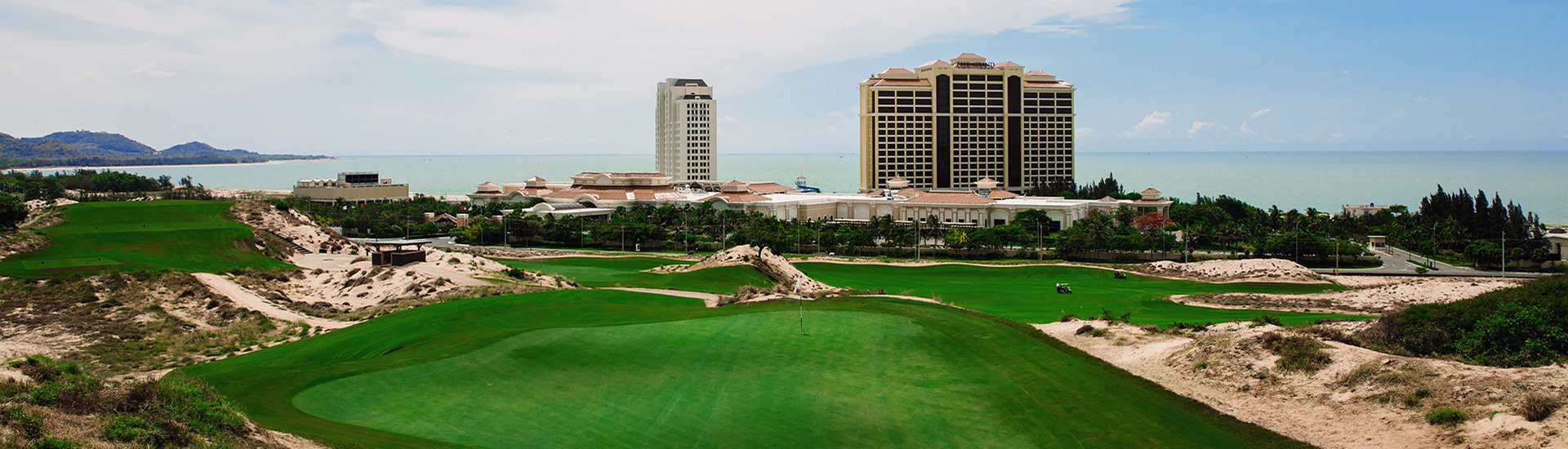 Sân Golf The Bluffs Ho Tram Strip