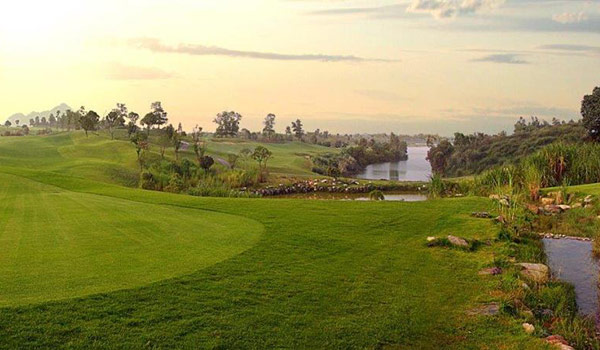 Sky lake golf club